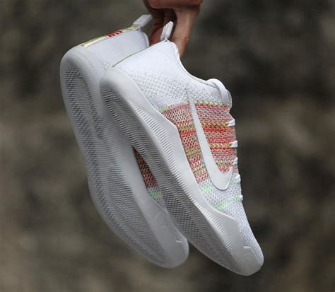 kobe 11 white horse